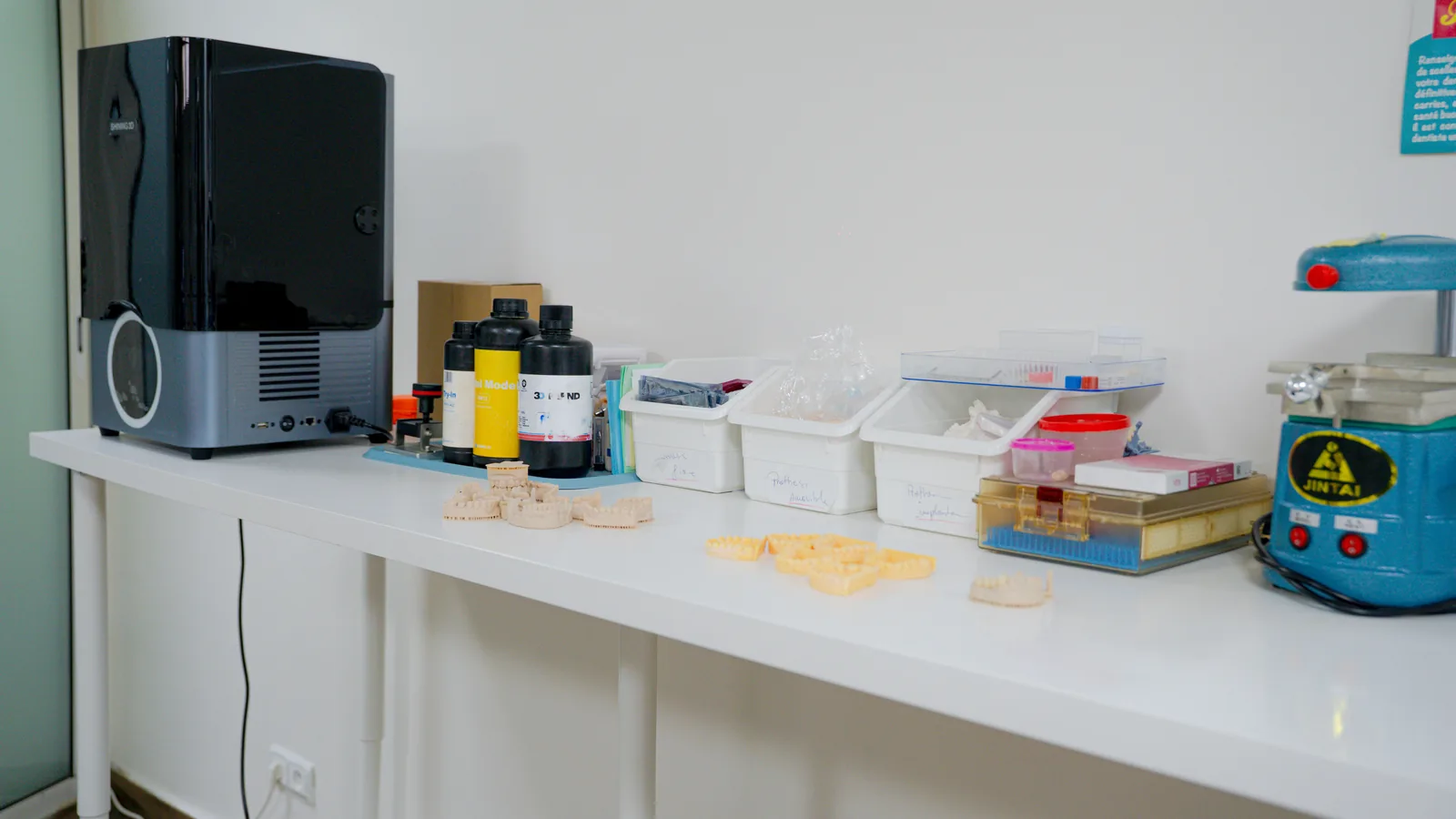 Espace laboratoire et prothèses